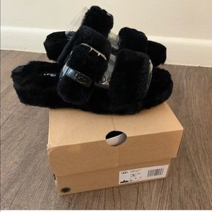 BNIB Ugg Fuzz Yeah Slippers